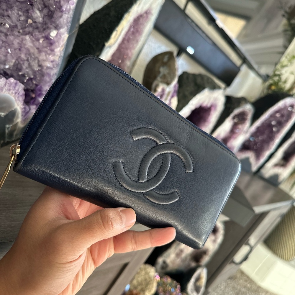 Chanel wallet
